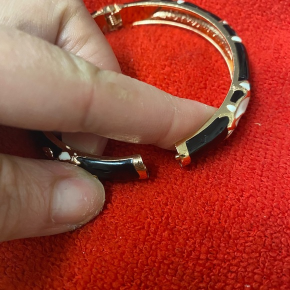 JIU LONG XING Signed wht/rose gold Cloisonne Enamel,Sea Turtle Hinged Bracelet. - Picture 4 of 5